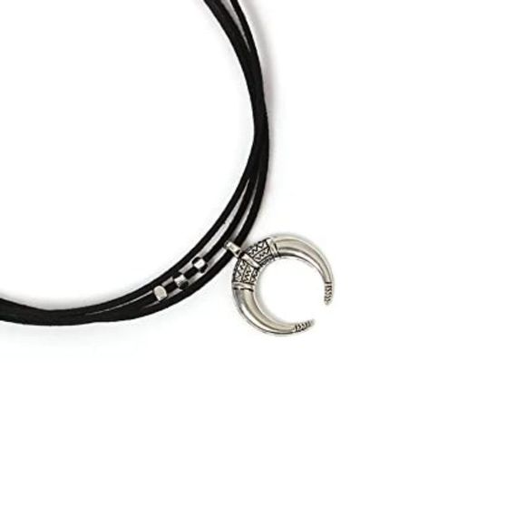 fxmimior Women Black Moon Crescent Pendant Choker Sexy Rock Necklace - Picture 3 of 3
